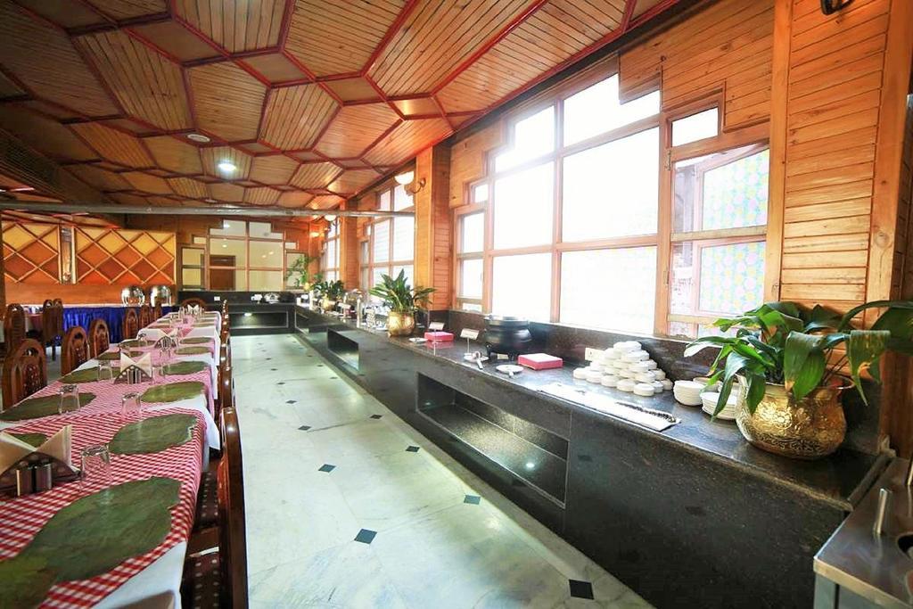 Bravia Hotel Manali Inn מראה חיצוני תמונה