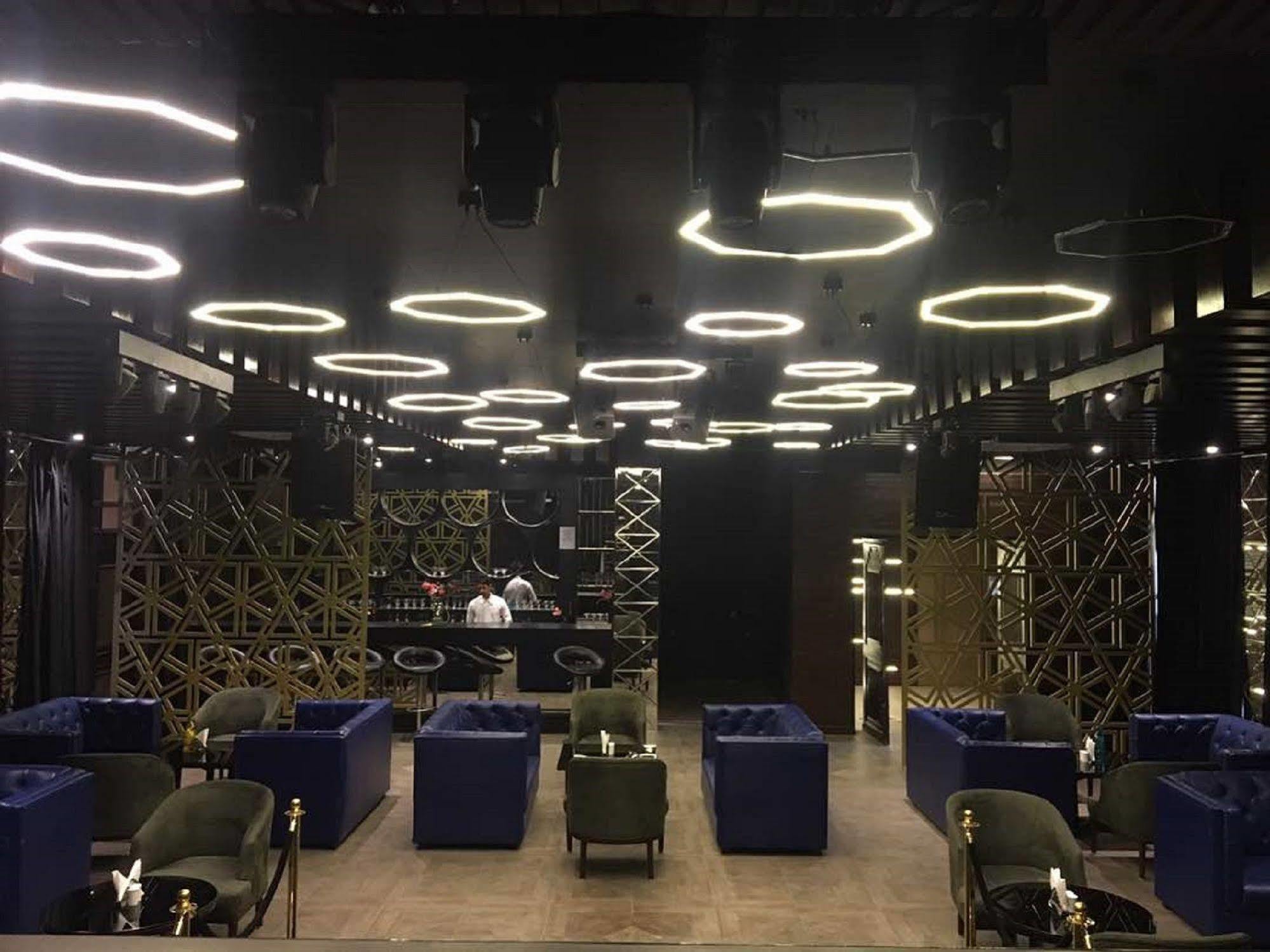 Bravia Hotel Manali Inn מראה חיצוני תמונה